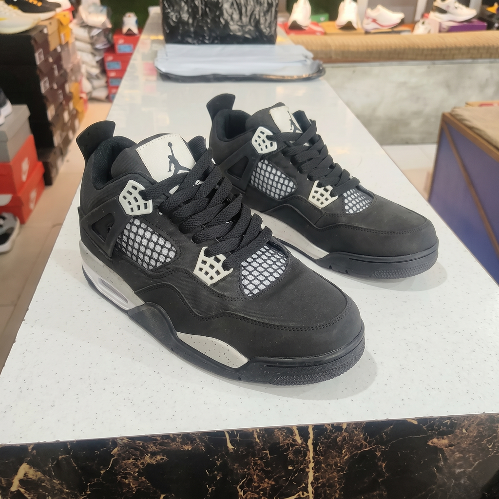 Air Jordan 4 Retro SE 'Black Canvas'