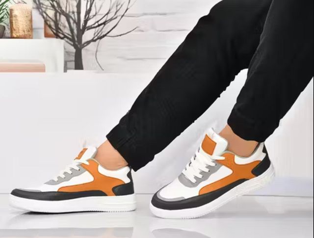 Premium Multi-Tone Low-Top Street Sneakers