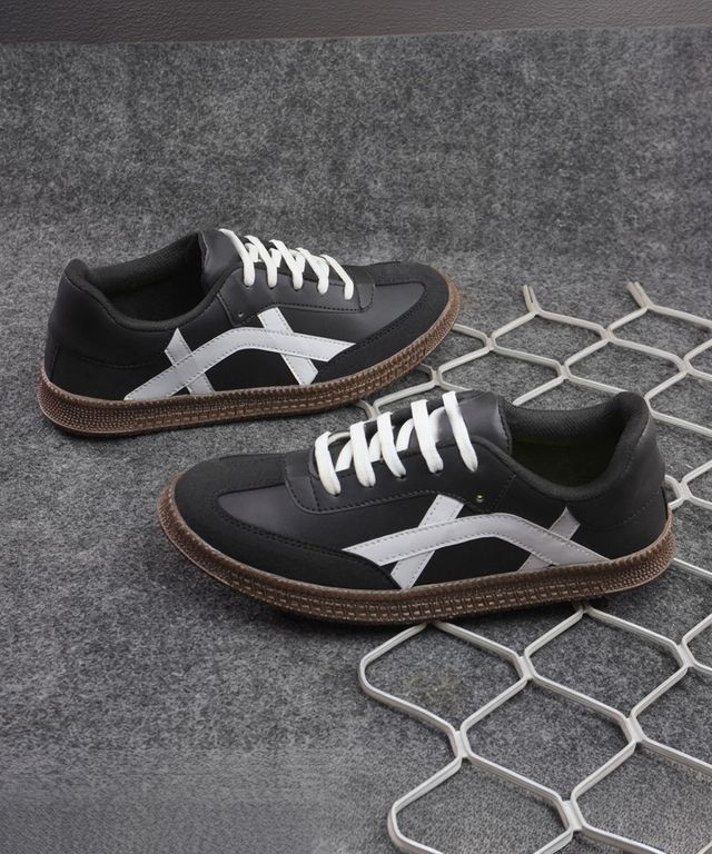 Premium Retro Court Terrace Sneakers (Stealth Black / White)