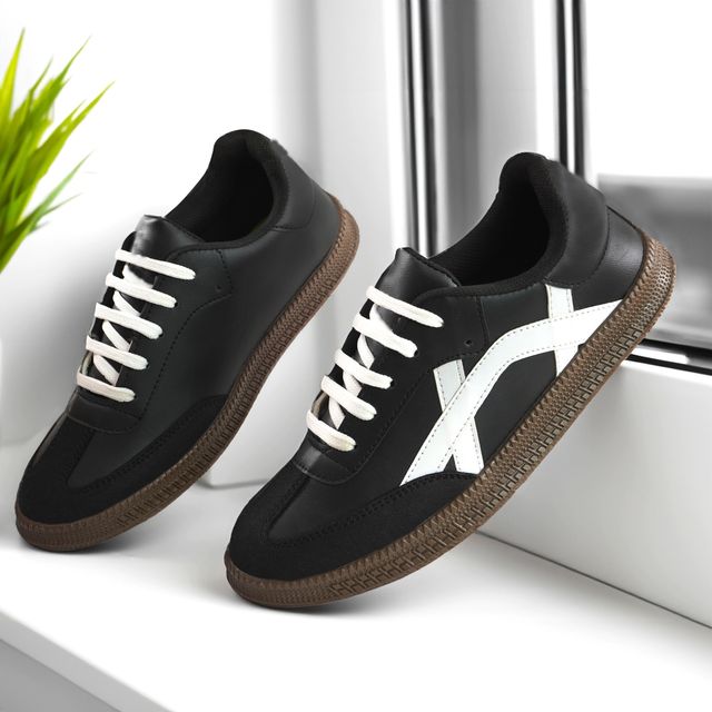 Premium Retro Court Terrace Sneakers (Stealth Black / White)